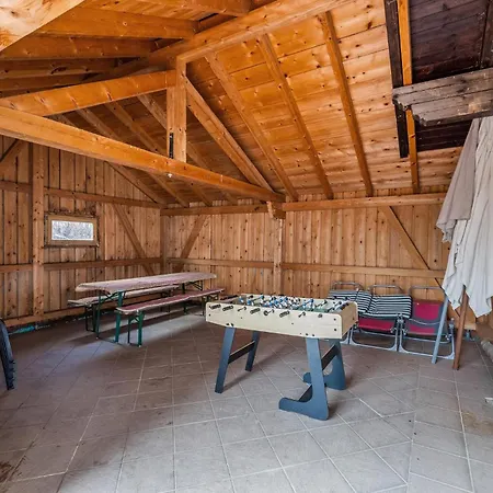 Nice In Wald With Kitchen
